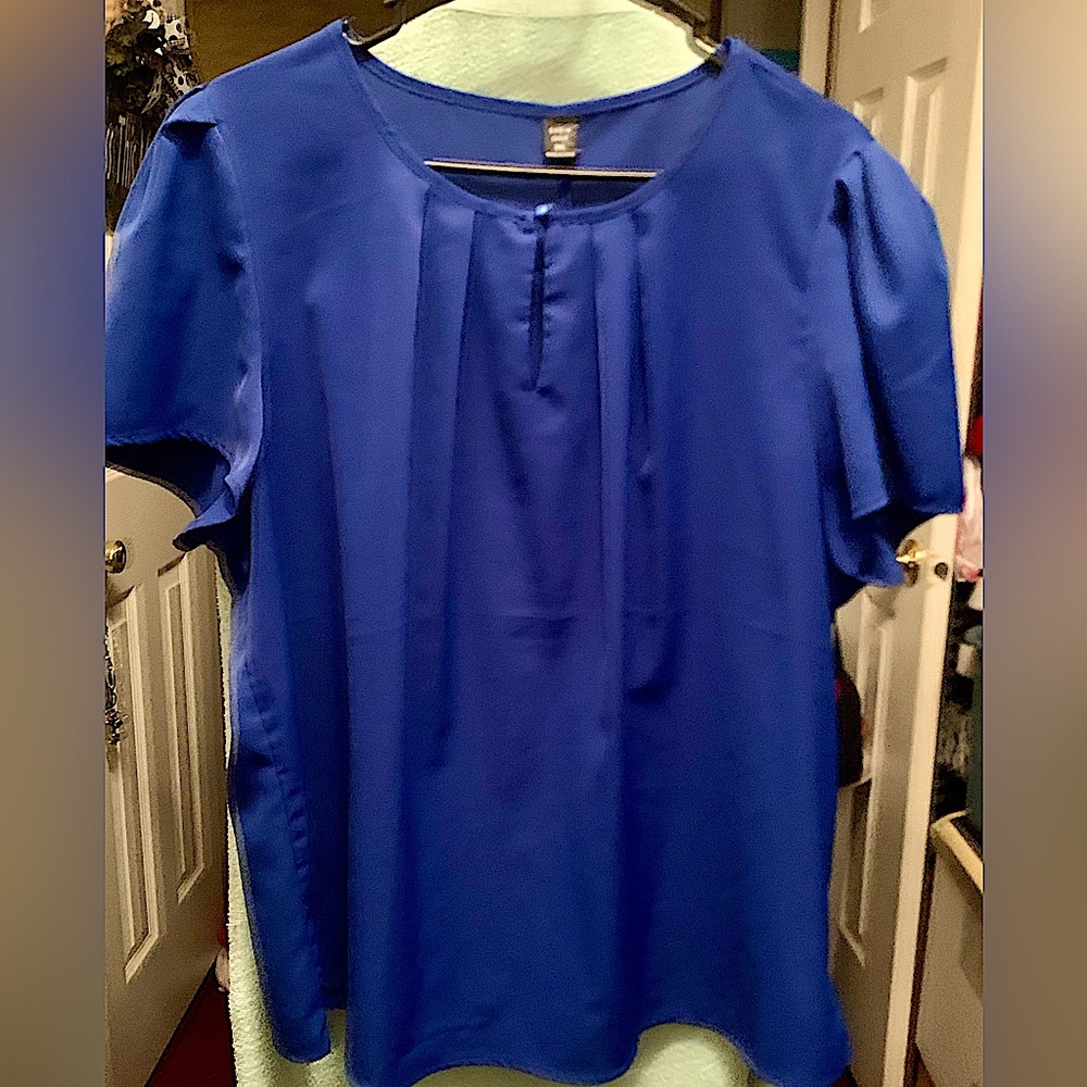 SHEIN Blue Pleated Bib Collar Blouse